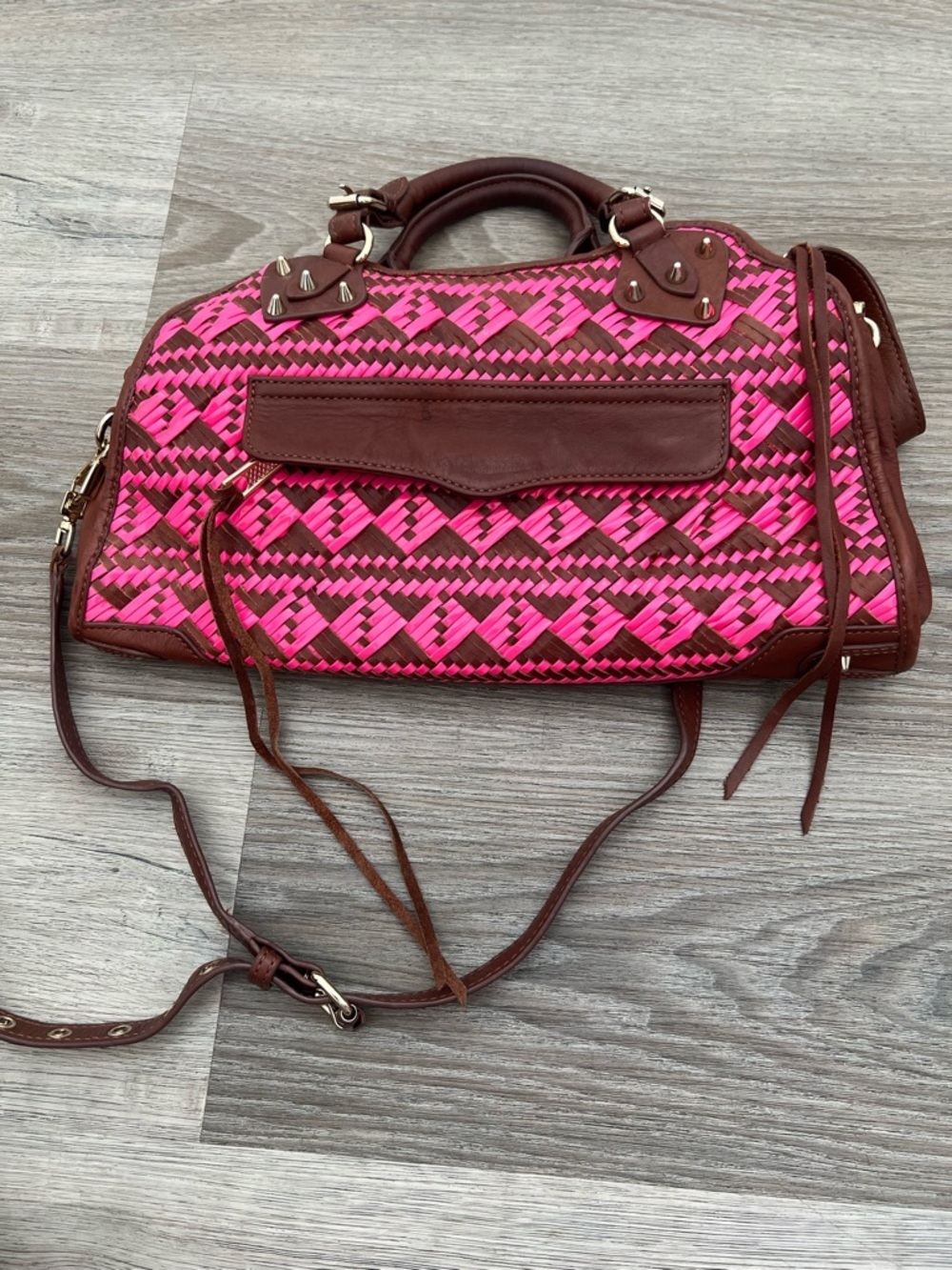 Rebecca Minkoff Desire Purse
Brown Leather Neon Pink Medium Boho Crossbody